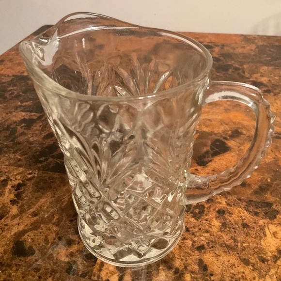 Vintage glassware from the Anchor Hocking Prescut Pineapple collection. The set - Picture 2 of 3